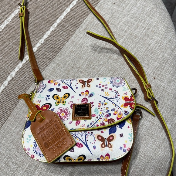 Dooney & Bourke Epcot Flower and Garden Festival Crossbody Bag - Picture 4 of 4